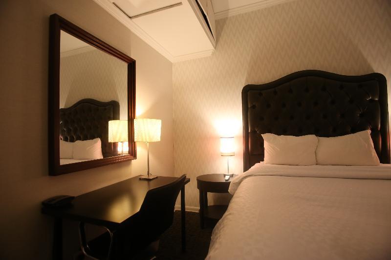 Selina Chicago Hotel Екстериор снимка